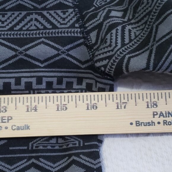 Kavu Skylar Fleece Pullover Black Gray Aztec Women XS Cowl Neck Drawstring - Picture 7 of 7